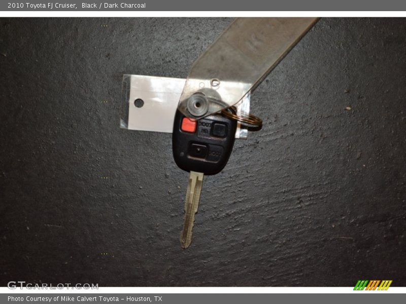 Black / Dark Charcoal 2010 Toyota FJ Cruiser