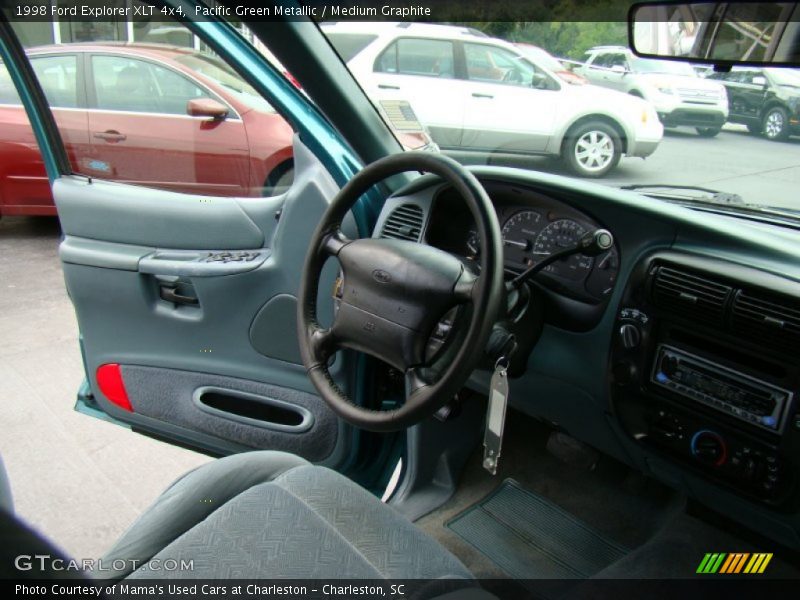 Pacific Green Metallic / Medium Graphite 1998 Ford Explorer XLT 4x4