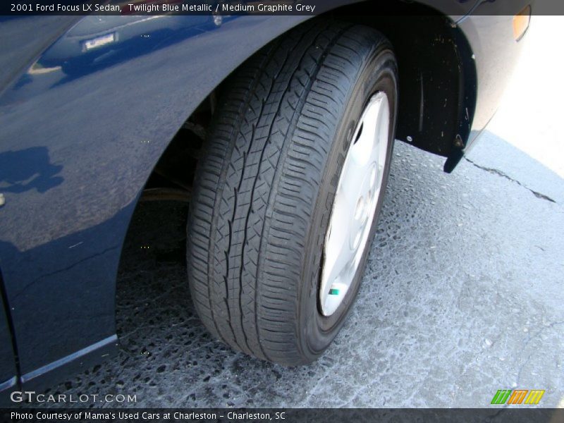 Twilight Blue Metallic / Medium Graphite Grey 2001 Ford Focus LX Sedan