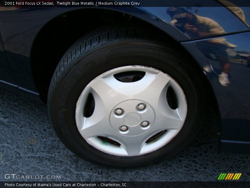  2001 Focus LX Sedan Wheel