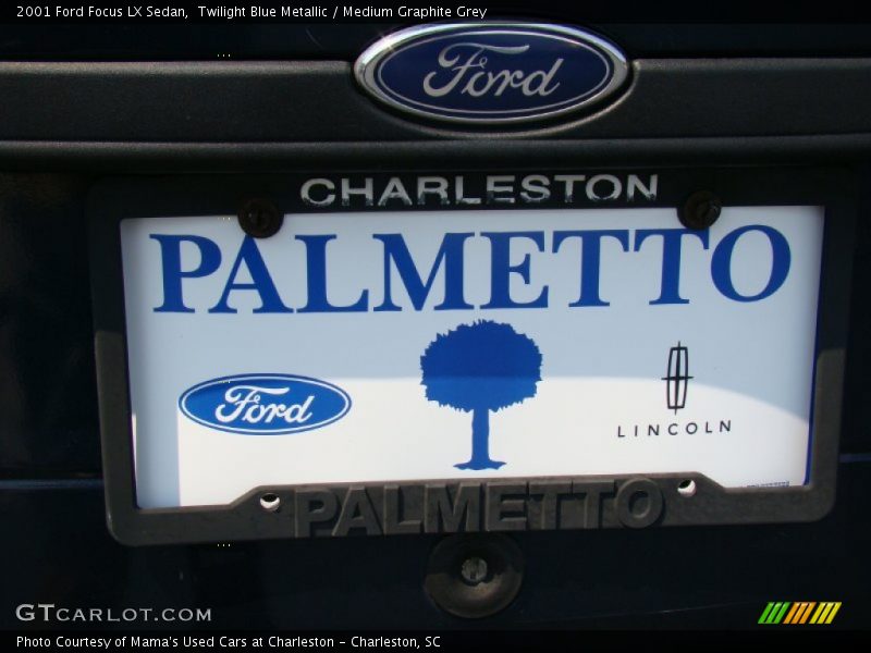 Twilight Blue Metallic / Medium Graphite Grey 2001 Ford Focus LX Sedan