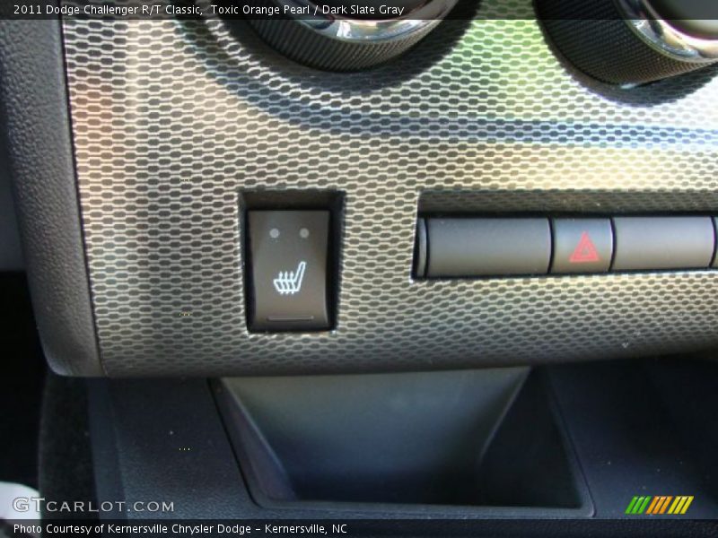 Toxic Orange Pearl / Dark Slate Gray 2011 Dodge Challenger R/T Classic
