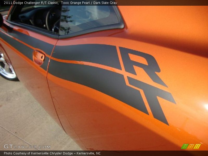 Toxic Orange Pearl / Dark Slate Gray 2011 Dodge Challenger R/T Classic