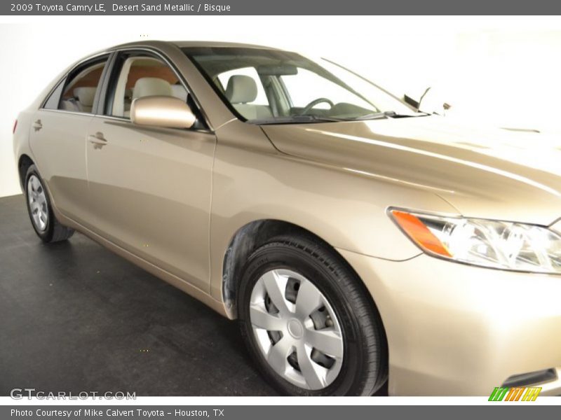Desert Sand Metallic / Bisque 2009 Toyota Camry LE