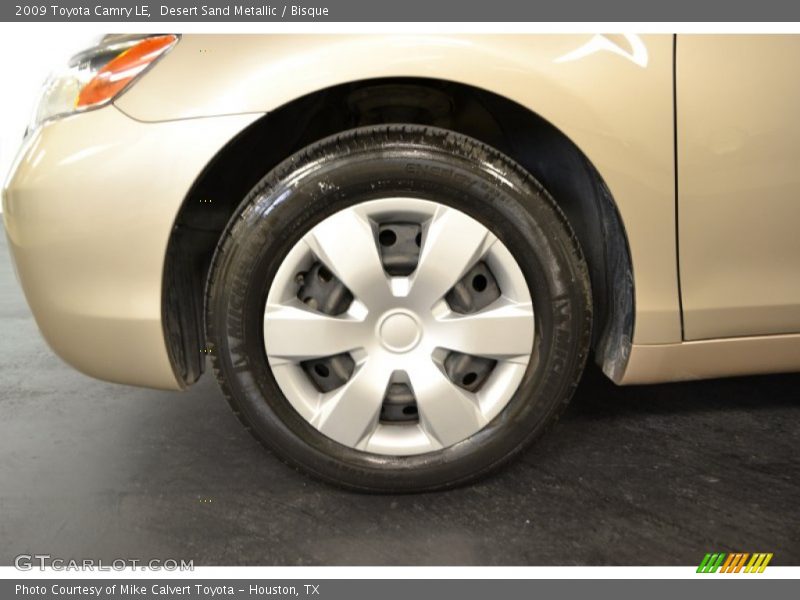 Desert Sand Metallic / Bisque 2009 Toyota Camry LE