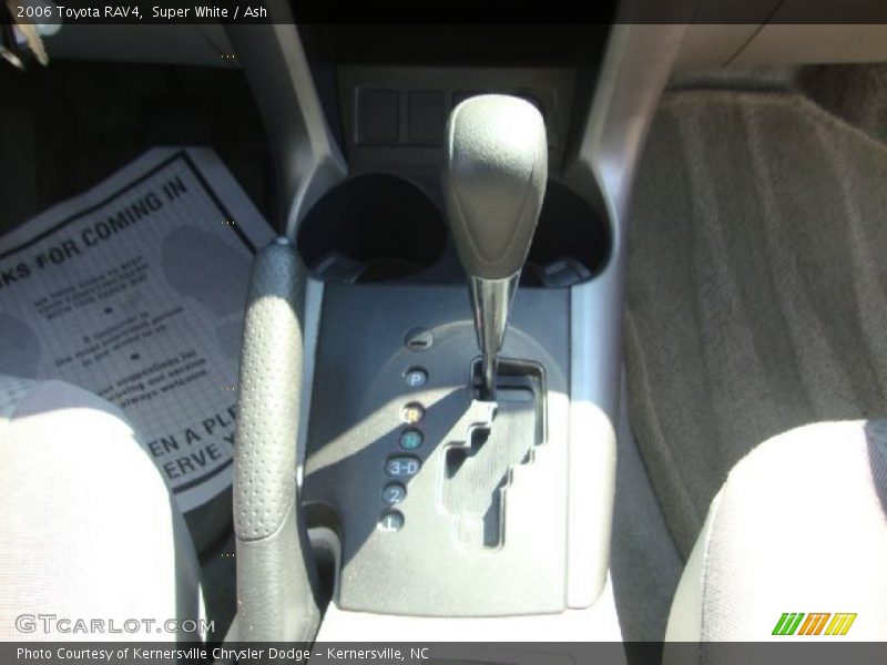 Super White / Ash 2006 Toyota RAV4