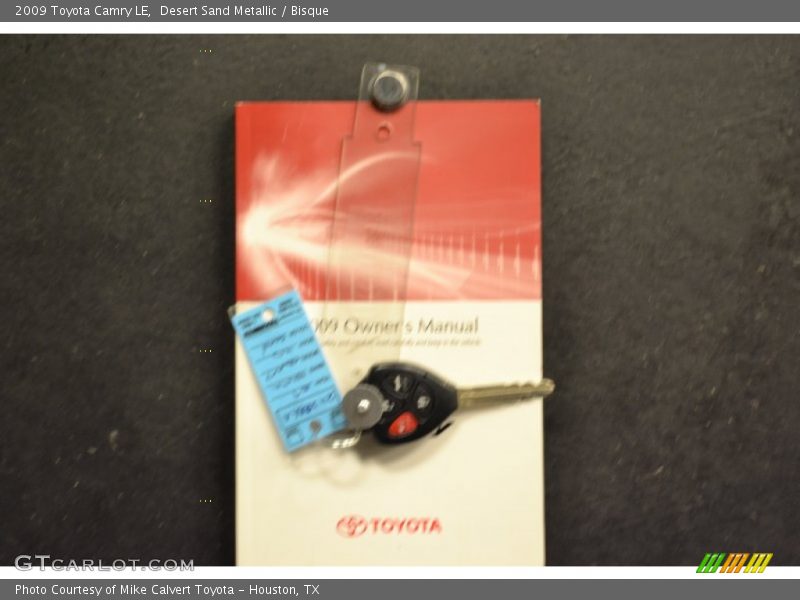 Desert Sand Metallic / Bisque 2009 Toyota Camry LE