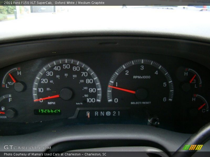 Oxford White / Medium Graphite 2001 Ford F150 XLT SuperCab