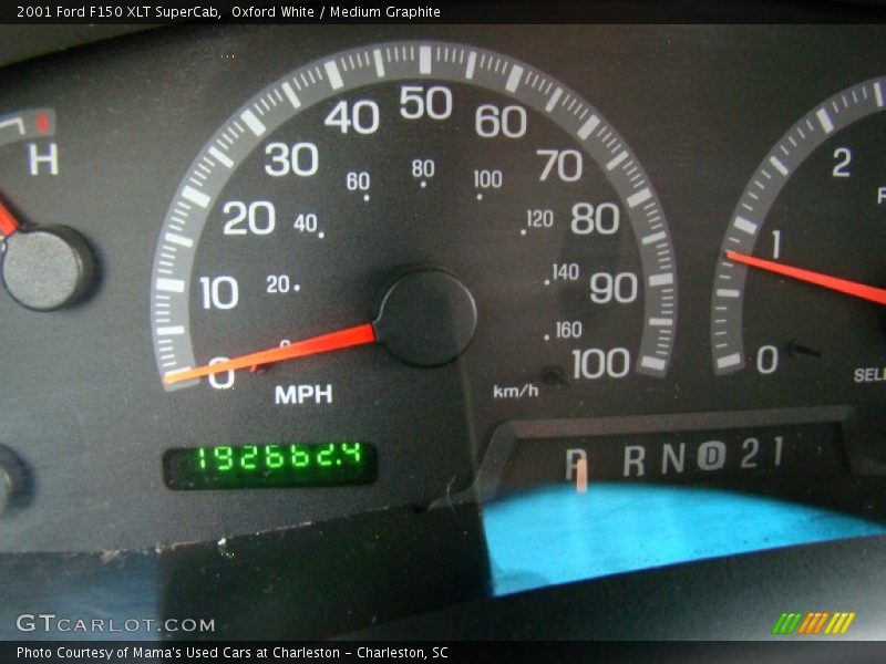 Oxford White / Medium Graphite 2001 Ford F150 XLT SuperCab