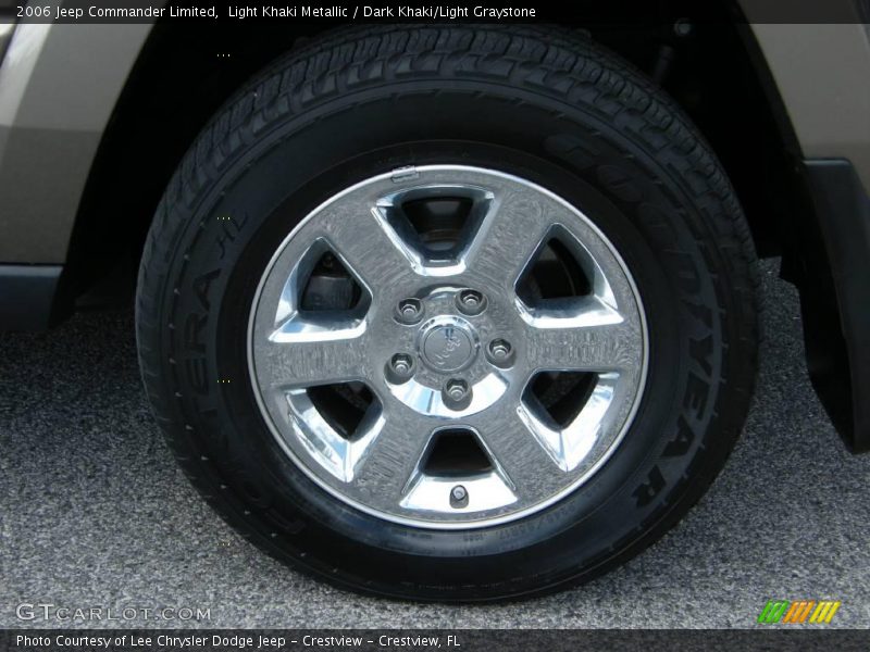 Light Khaki Metallic / Dark Khaki/Light Graystone 2006 Jeep Commander Limited