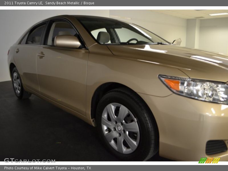 Sandy Beach Metallic / Bisque 2011 Toyota Camry LE