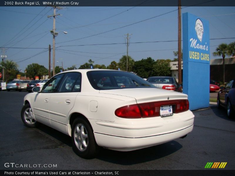 White / Medium Gray 2002 Buick Regal LS