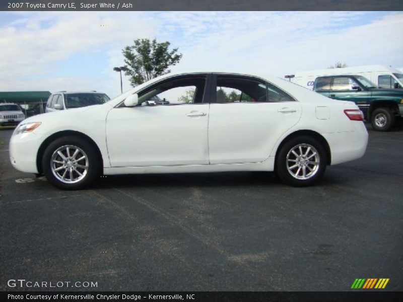 Super White / Ash 2007 Toyota Camry LE