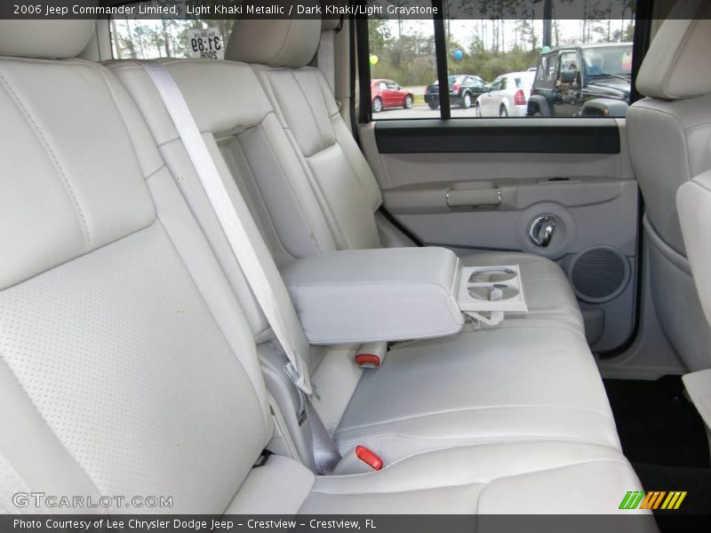 Light Khaki Metallic / Dark Khaki/Light Graystone 2006 Jeep Commander Limited