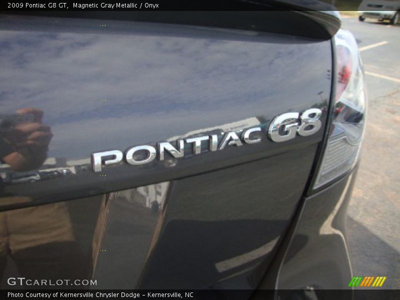  2009 G8 GT Logo