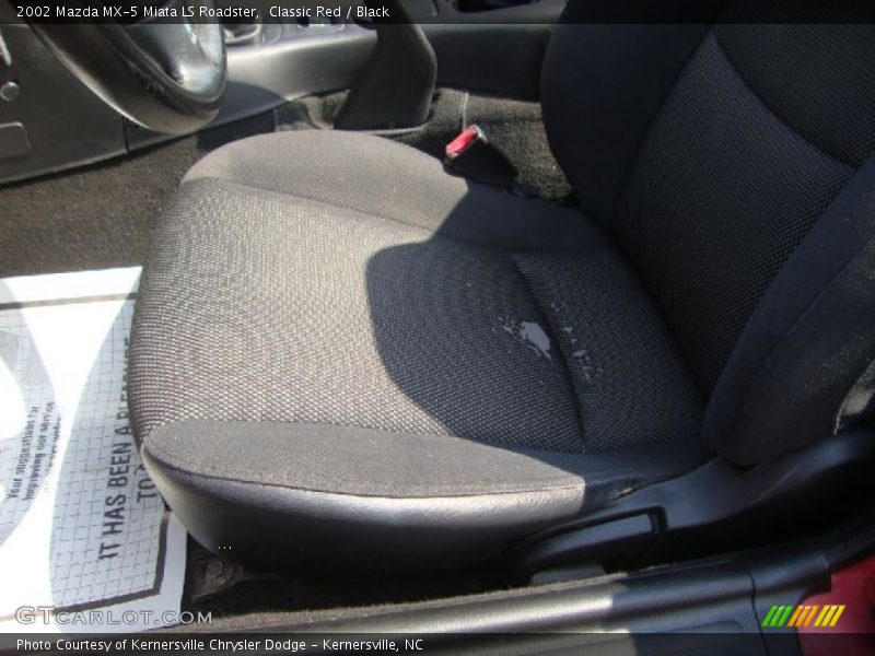 Classic Red / Black 2002 Mazda MX-5 Miata LS Roadster