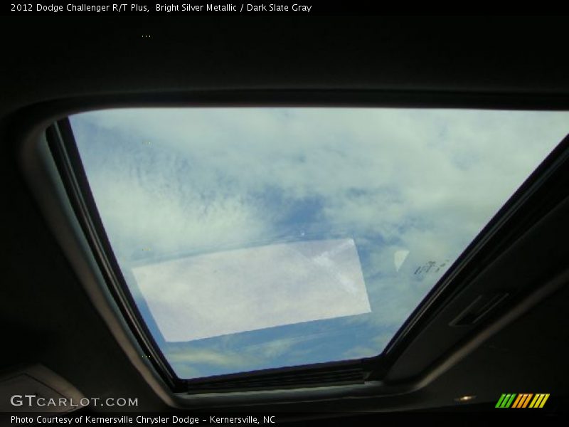 Sunroof of 2012 Challenger R/T Plus