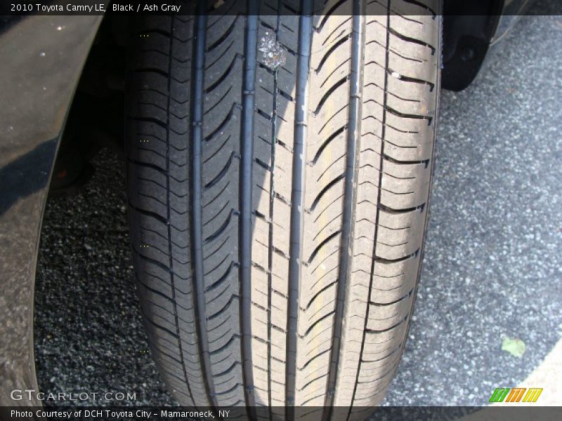 Black / Ash Gray 2010 Toyota Camry LE