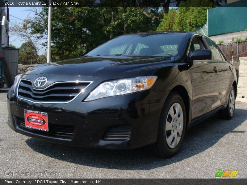 Black / Ash Gray 2010 Toyota Camry LE