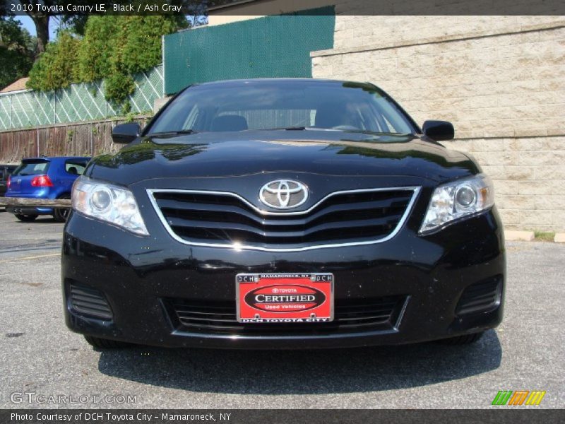 Black / Ash Gray 2010 Toyota Camry LE