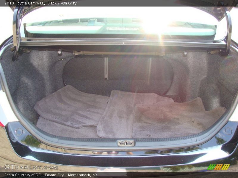 Black / Ash Gray 2010 Toyota Camry LE