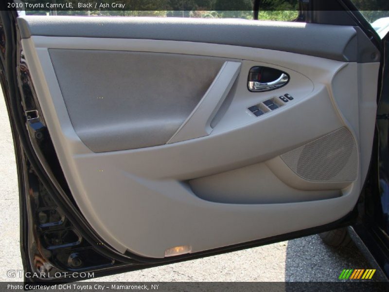 Black / Ash Gray 2010 Toyota Camry LE