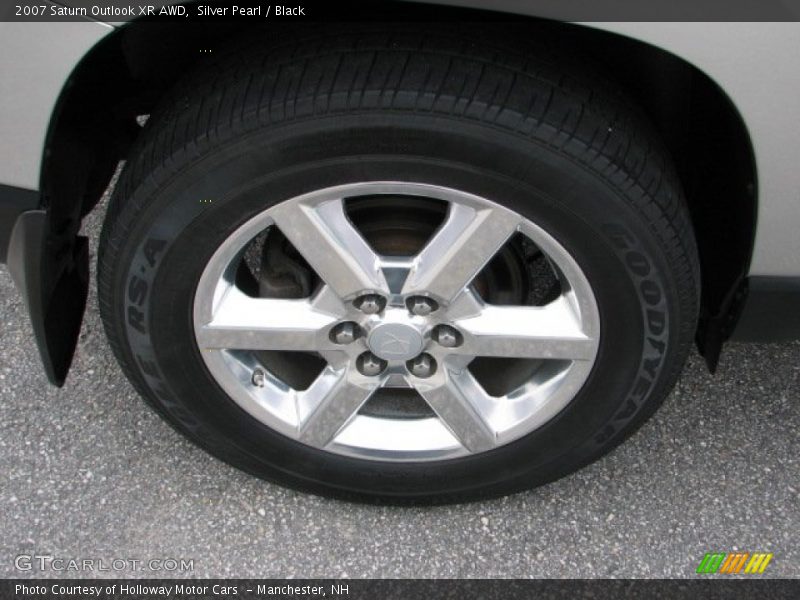 Silver Pearl / Black 2007 Saturn Outlook XR AWD