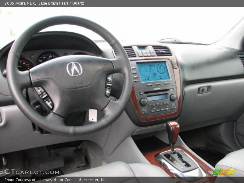 Dashboard of 2005 MDX 