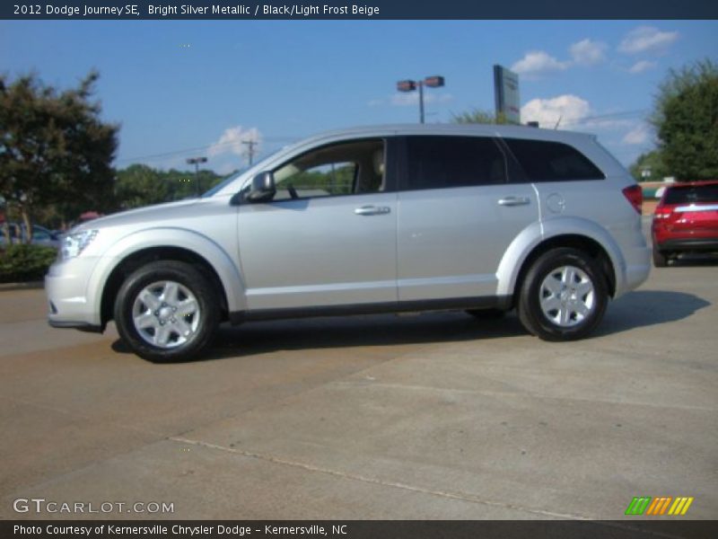 Bright Silver Metallic / Black/Light Frost Beige 2012 Dodge Journey SE