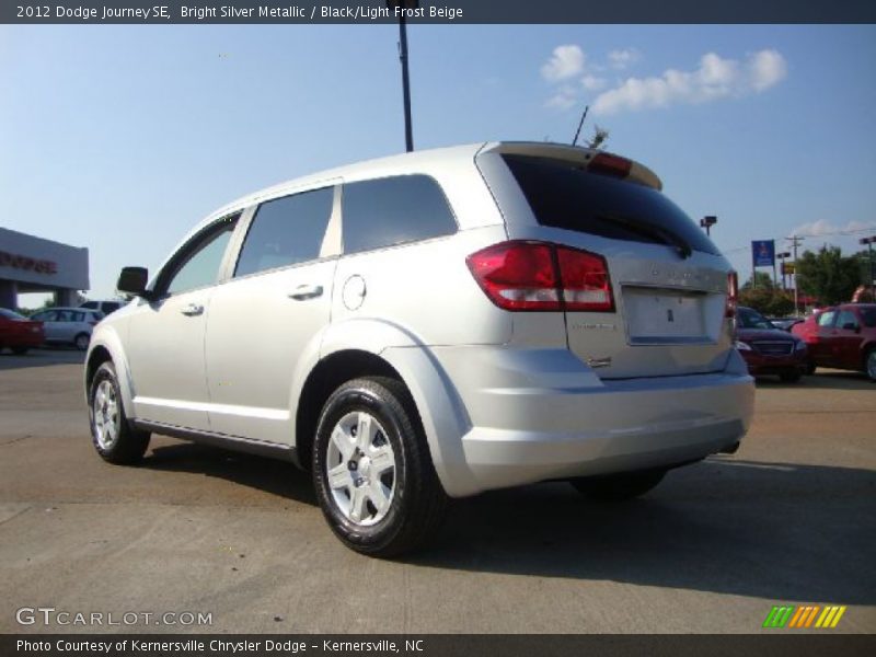 Bright Silver Metallic / Black/Light Frost Beige 2012 Dodge Journey SE