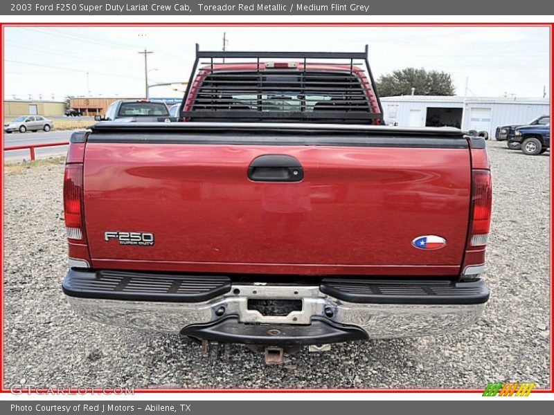Toreador Red Metallic / Medium Flint Grey 2003 Ford F250 Super Duty Lariat Crew Cab