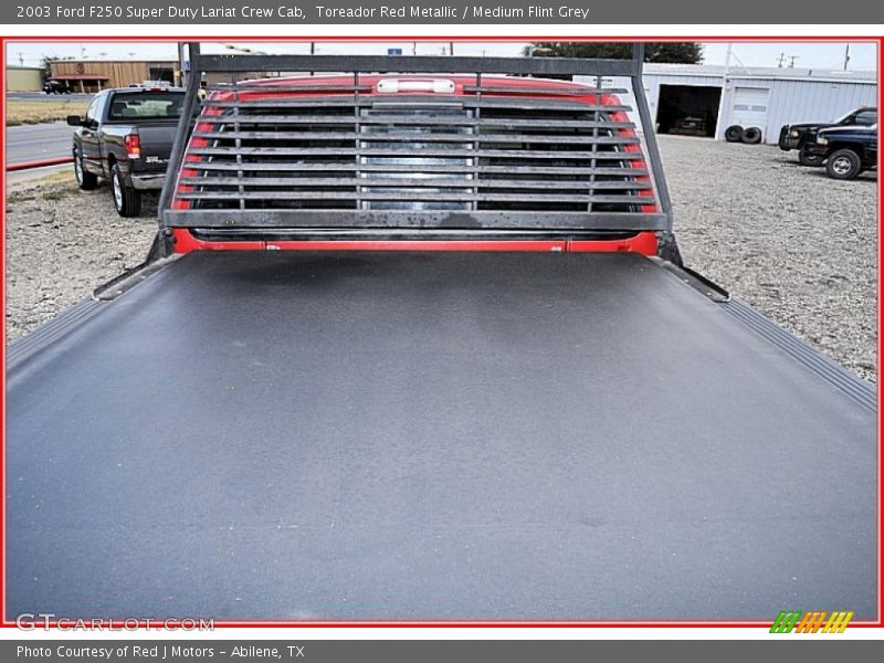 Toreador Red Metallic / Medium Flint Grey 2003 Ford F250 Super Duty Lariat Crew Cab