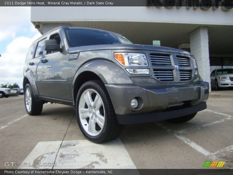 Mineral Gray Metallic / Dark Slate Gray 2011 Dodge Nitro Heat