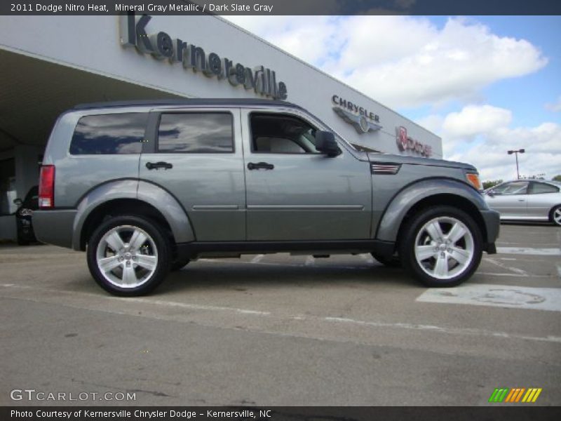 Mineral Gray Metallic / Dark Slate Gray 2011 Dodge Nitro Heat