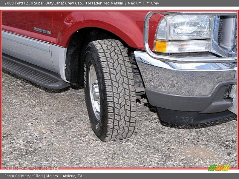 Toreador Red Metallic / Medium Flint Grey 2003 Ford F250 Super Duty Lariat Crew Cab