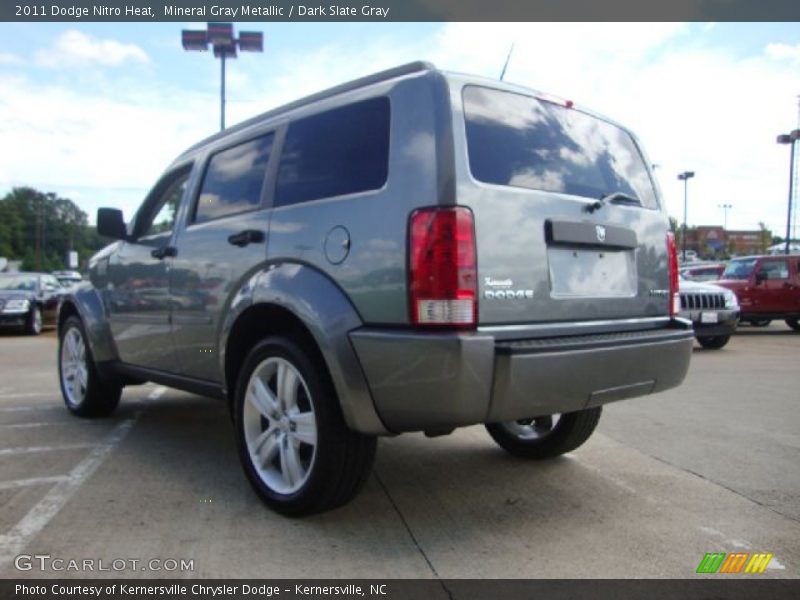 Mineral Gray Metallic / Dark Slate Gray 2011 Dodge Nitro Heat