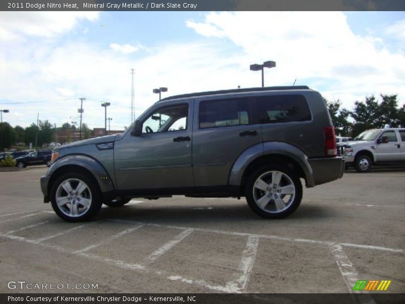 Mineral Gray Metallic / Dark Slate Gray 2011 Dodge Nitro Heat