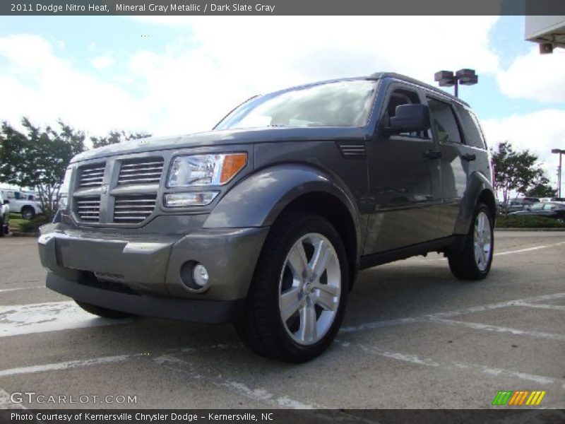 Mineral Gray Metallic / Dark Slate Gray 2011 Dodge Nitro Heat