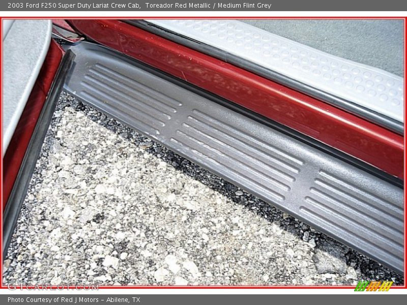 Toreador Red Metallic / Medium Flint Grey 2003 Ford F250 Super Duty Lariat Crew Cab