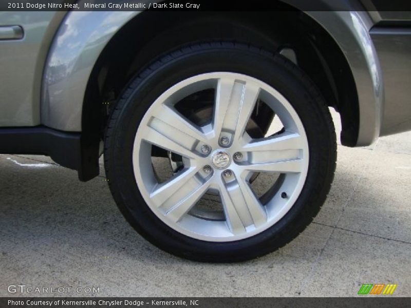 Mineral Gray Metallic / Dark Slate Gray 2011 Dodge Nitro Heat