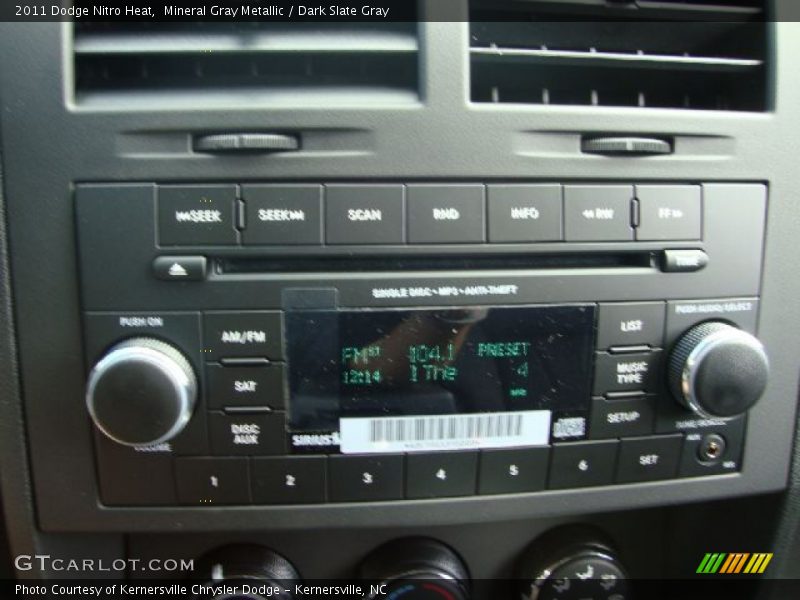 Mineral Gray Metallic / Dark Slate Gray 2011 Dodge Nitro Heat