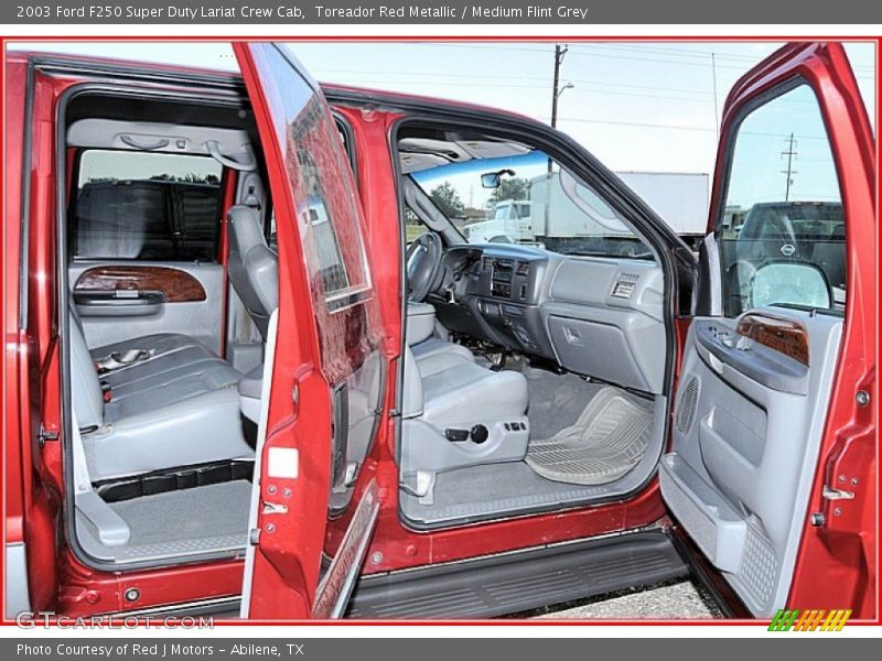Toreador Red Metallic / Medium Flint Grey 2003 Ford F250 Super Duty Lariat Crew Cab