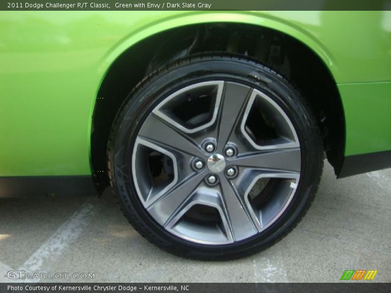  2011 Challenger R/T Classic Wheel