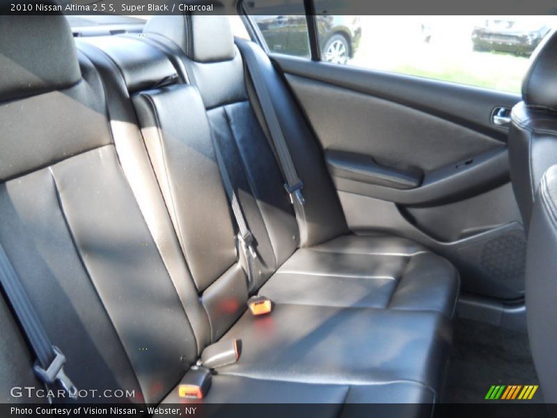 Super Black / Charcoal 2010 Nissan Altima 2.5 S