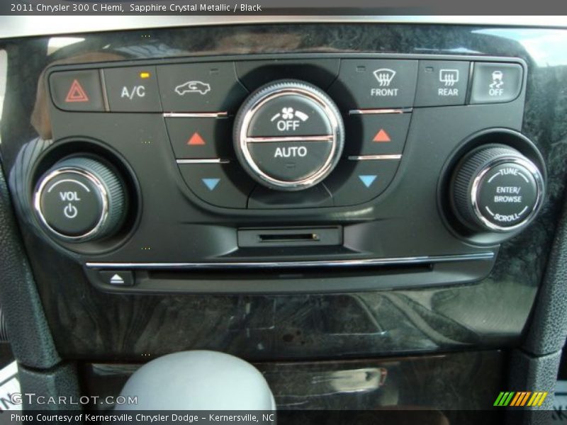 Sapphire Crystal Metallic / Black 2011 Chrysler 300 C Hemi