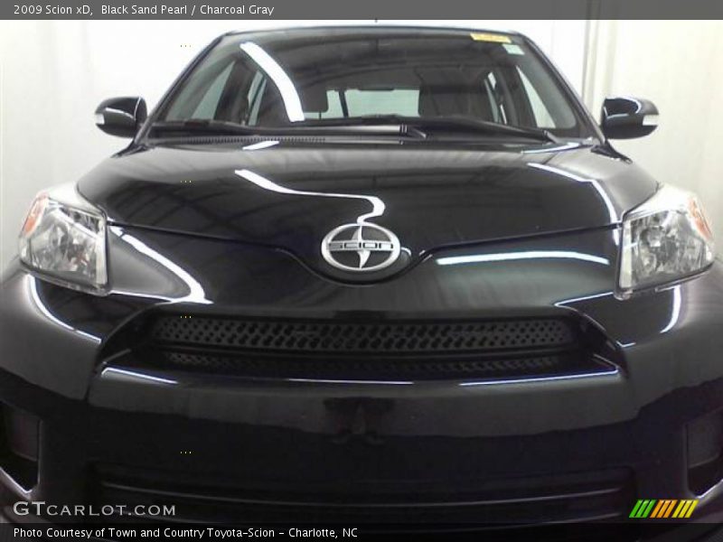 Black Sand Pearl / Charcoal Gray 2009 Scion xD
