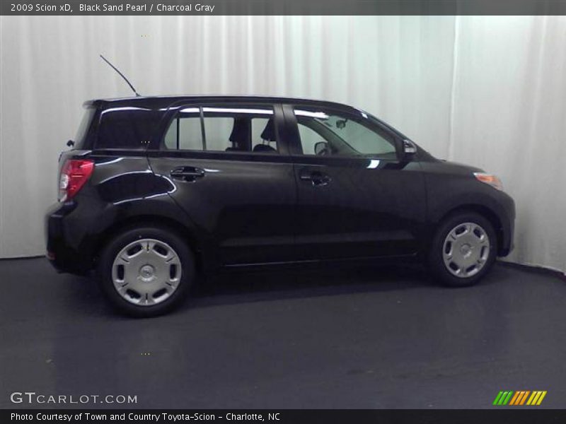 Black Sand Pearl / Charcoal Gray 2009 Scion xD