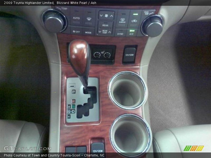 Blizzard White Pearl / Ash 2009 Toyota Highlander Limited