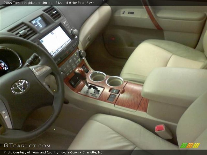 Blizzard White Pearl / Ash 2009 Toyota Highlander Limited
