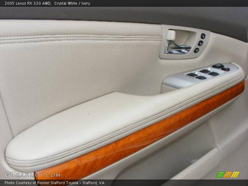 Crystal White / Ivory 2005 Lexus RX 330 AWD
